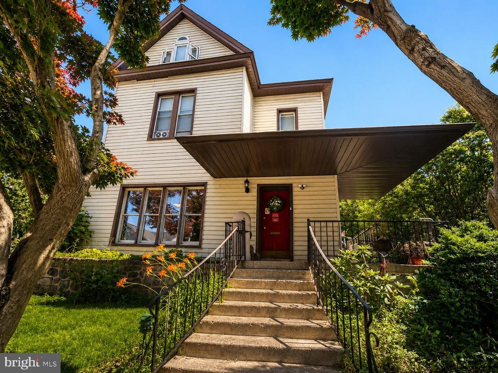 483 N FRONT ST, Steelton, PA 17113