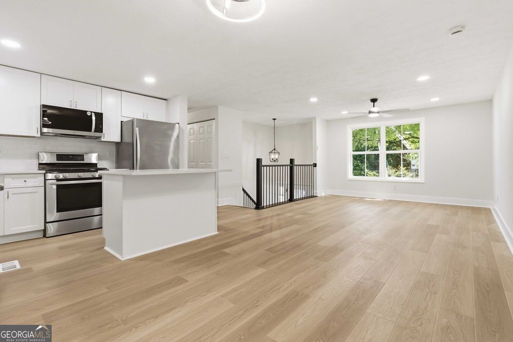 2007 Northerly Way, Stone Mountain, GA 30088 — photo 4