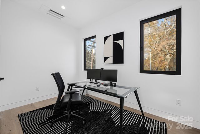 2804 Shenandoah Avenue, Charlotte, NC 28205