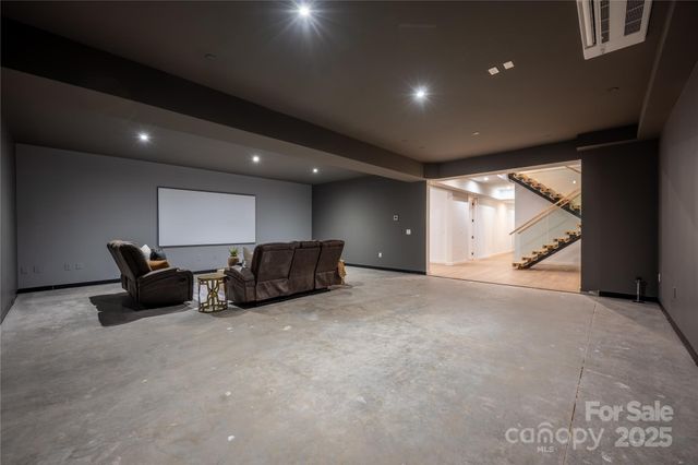 2804 Shenandoah Avenue, Charlotte, NC 28205