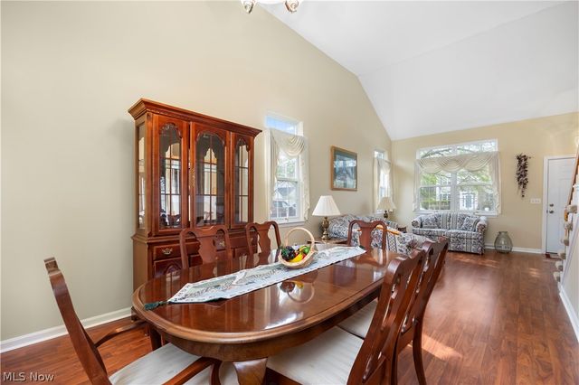 27070 Glenside Lane, Olmsted Twp, OH 44138