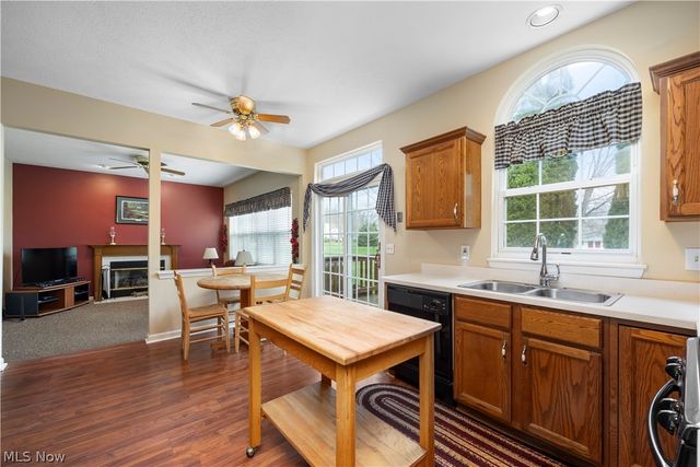 27070 Glenside Lane, Olmsted Twp, OH 44138