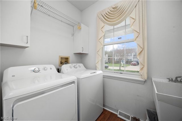 27070 Glenside Lane, Olmsted Twp, OH 44138