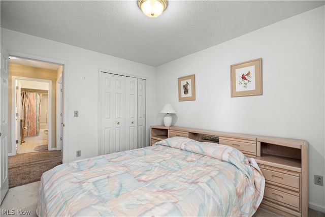 27070 Glenside Lane, Olmsted Twp, OH 44138