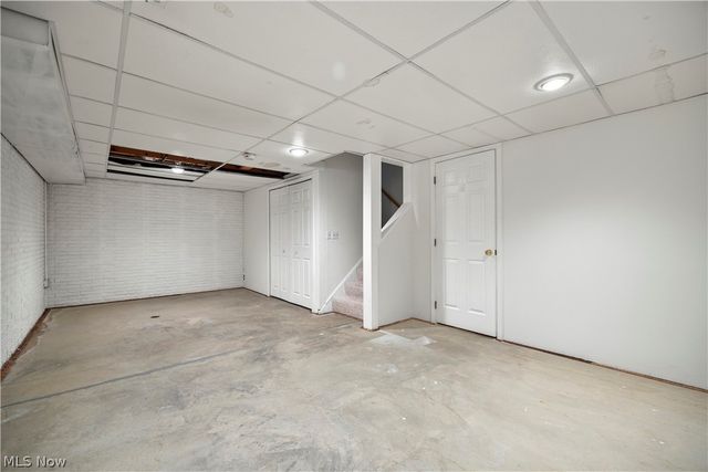 27070 Glenside Lane, Olmsted Twp, OH 44138