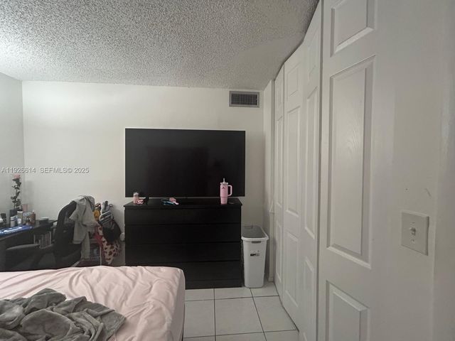 19771 SW 114th Ave 329, Miami, FL 33157