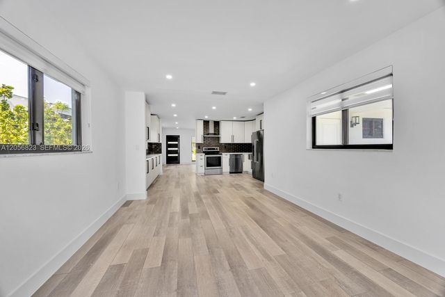 3052 SW 26th Street 3052, Miami, FL 33133