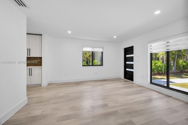 3052 SW 26th Street 3052, Miami, FL 33133
