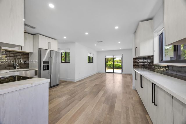 3052 SW 26th Street 3052, Miami, FL 33133