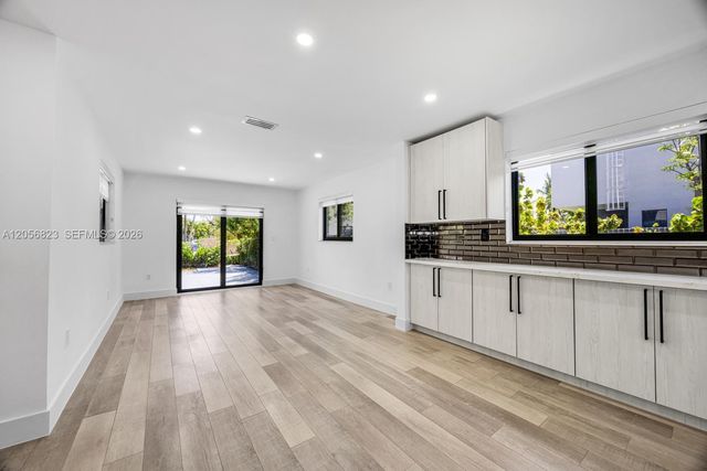 3052 SW 26th Street 3052, Miami, FL 33133
