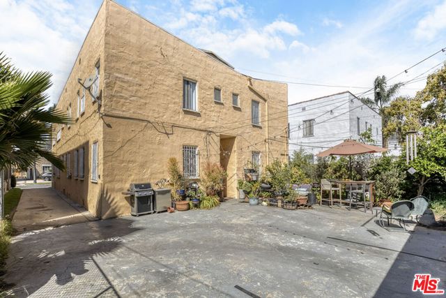 358 N Ogden Drive, Los Angeles, CA 90036