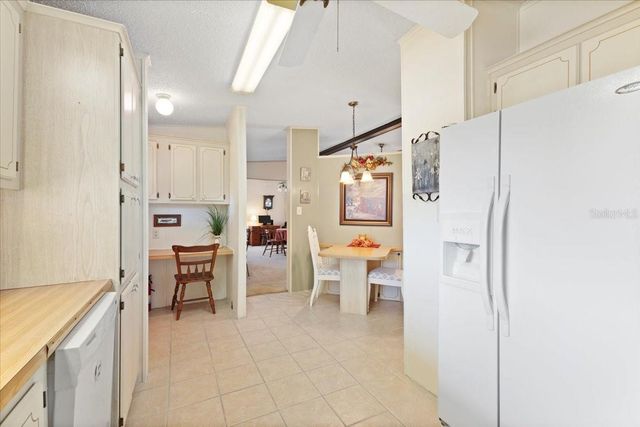 8308 PRINCESS COURT, Palmetto, FL 34221