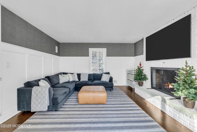 91 Lewis Point Road, Fair Haven, NJ 07704