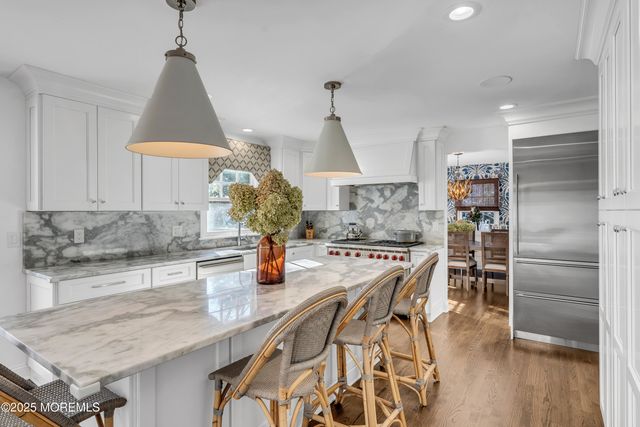 91 Lewis Point Road, Fair Haven, NJ 07704