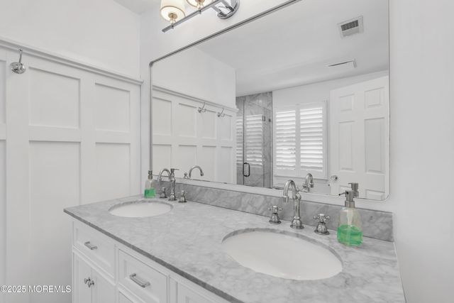 91 Lewis Point Road, Fair Haven, NJ 07704