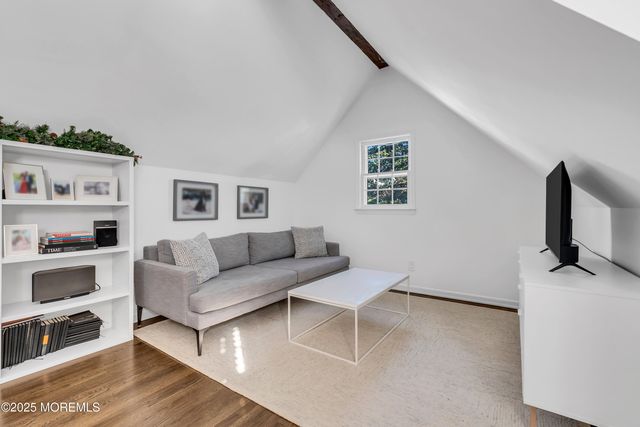 91 Lewis Point Road, Fair Haven, NJ 07704