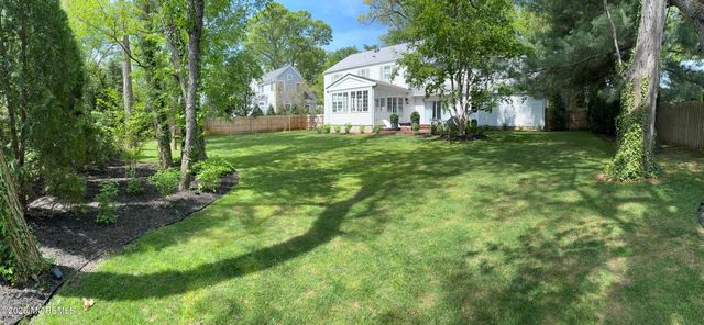 91 Lewis Point Road, Fair Haven, NJ 07704