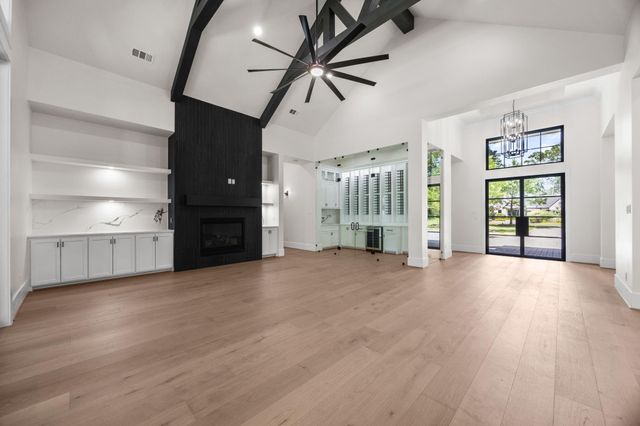 4458 Lily Bean Rd, Montgomery, TX 77316