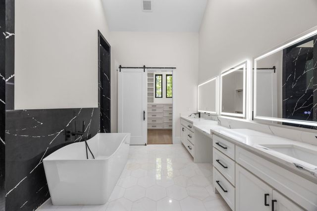 4458 Lily Bean Rd, Montgomery, TX 77316