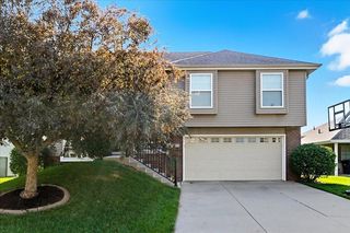 5225 HARDINGS LANDING Road, Council Bluffs, IA 51501