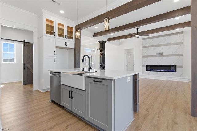 MM Rosewood DR, Elizabeth City, NC 27909