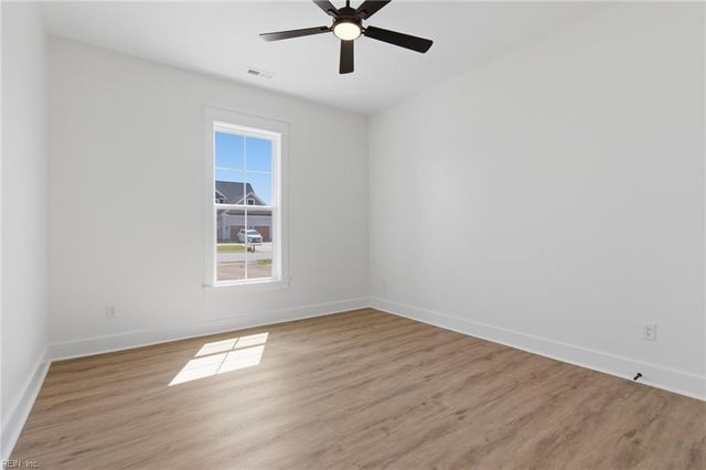 MM Rosewood DR, Elizabeth City, NC 27909