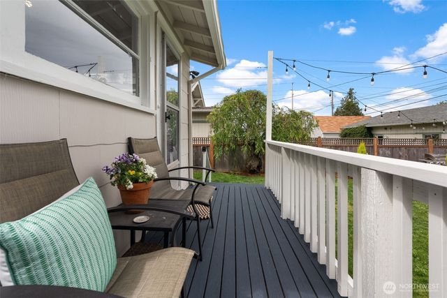 3711 Fawcett Avenue, Tacoma, WA 98418