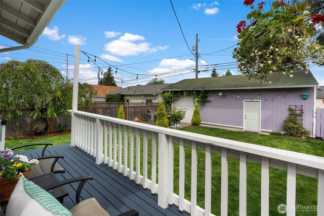 3711 Fawcett Avenue, Tacoma, WA 98418