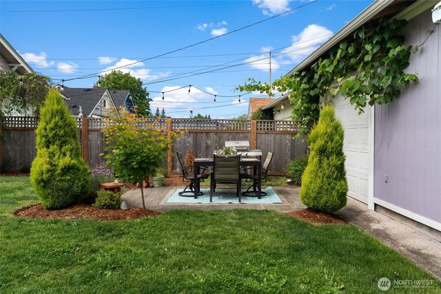 3711 Fawcett Avenue, Tacoma, WA 98418