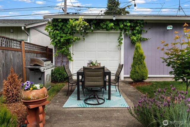 3711 Fawcett Avenue, Tacoma, WA 98418