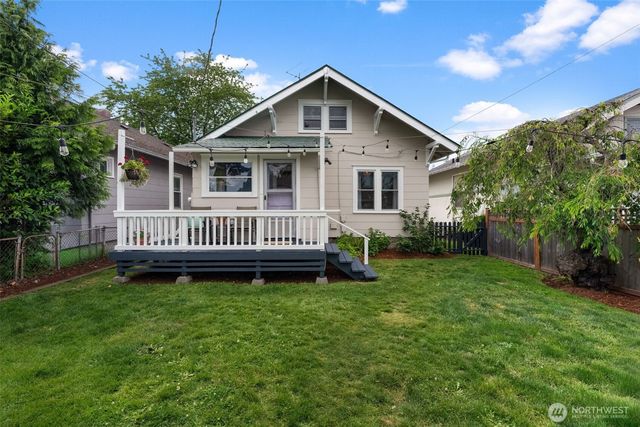 3711 Fawcett Avenue, Tacoma, WA 98418