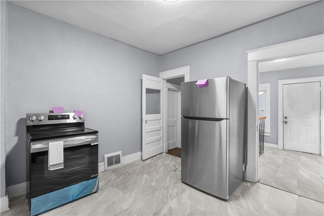 2115 N 12th Street, Kansas City, KS 66104