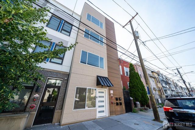 67 Virginia Avenue 2, Jersey City, NJ 07304