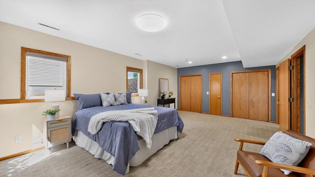 3514 42nd Street NW, Rochester, MN 55901