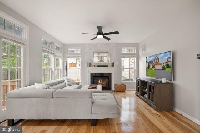 41929 VISIONARY CT, Aldie, VA 20105