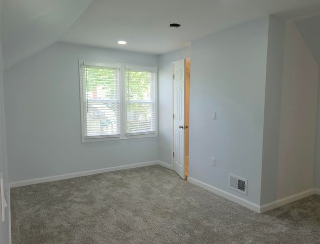 20821 N Pierson Court, Detroit, MI 48228