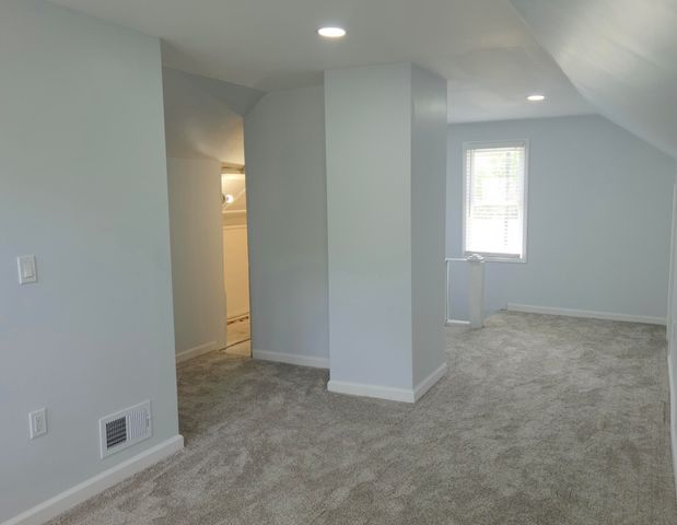 20821 N Pierson Court, Detroit, MI 48228