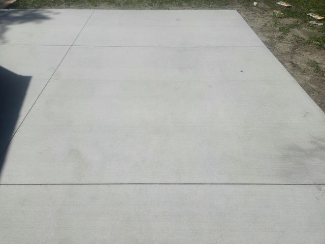 20821 N Pierson Court, Detroit, MI 48228