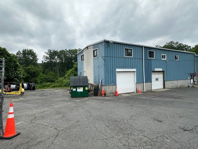 1635 Page Blvd, Springfield, MA 01104