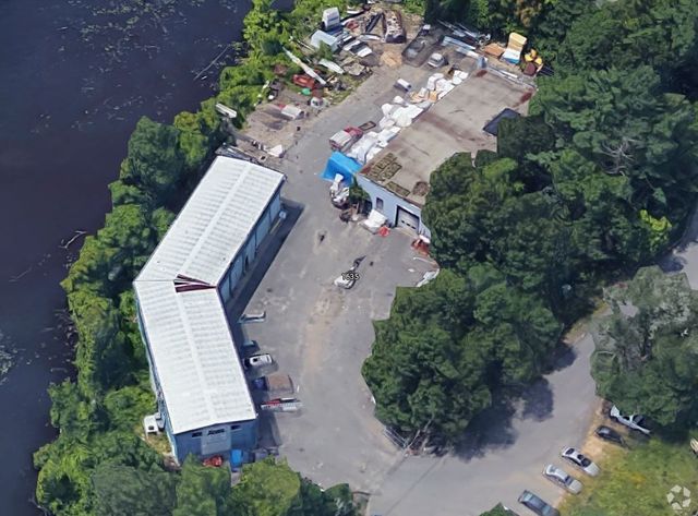 1635 Page Blvd, Springfield, MA 01104