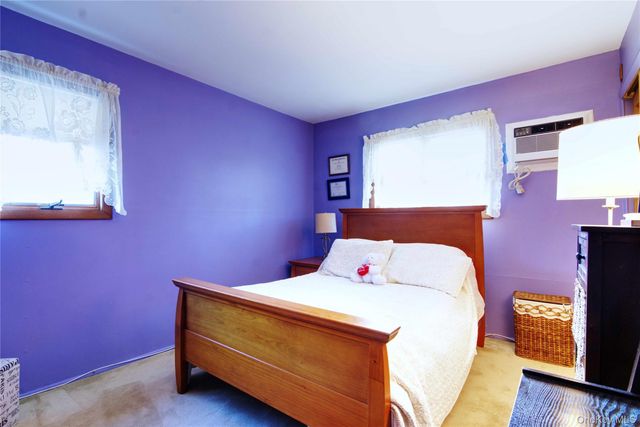 146 East Drive, Massapequa, NY 11758