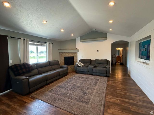 1504 W 3275 S, Perry, UT 84302