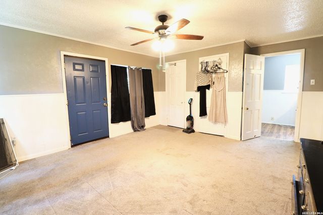 22610 Crossbow, Von Ormy, TX 78073