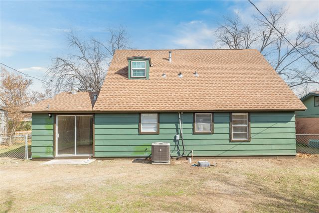 2301 Berkley Street, Brownwood, TX 76801
