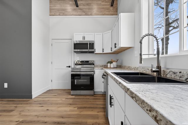 3948 S 1100 EAST, Greentown, IN 46936