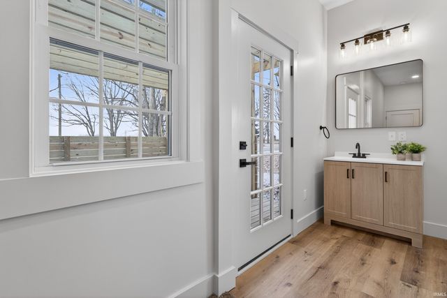 3948 S 1100 EAST, Greentown, IN 46936