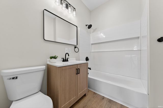 3948 S 1100 EAST, Greentown, IN 46936