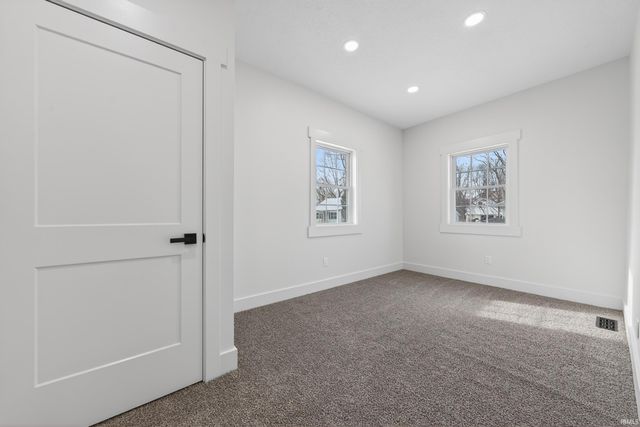 3948 S 1100 EAST, Greentown, IN 46936