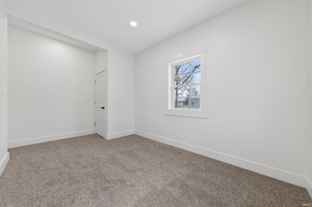 3948 S 1100 EAST, Greentown, IN 46936