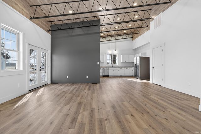 3948 S 1100 EAST, Greentown, IN 46936